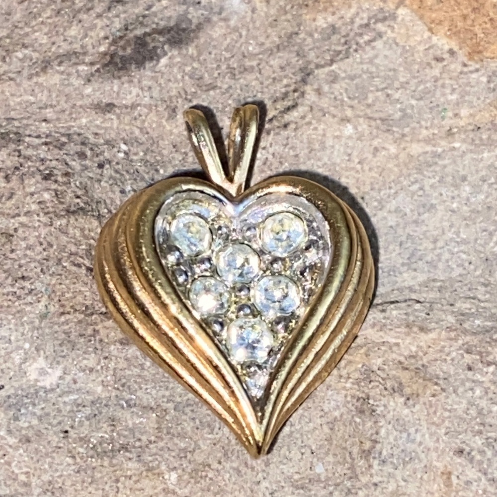 Vintage AVON Gold Heart & Crystals Pendant